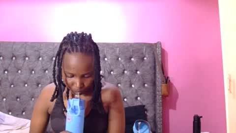 Angie online show from March 31, 9:53 am