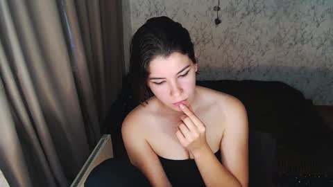 Snapshot of angie_lorri chatting on September 11, 12:16 pm Angie Lorri online show from September 11, 12:16 pm