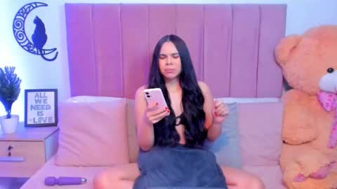 Milo ----       online show from October 18, 3:42 am