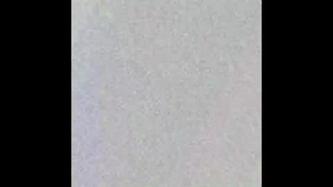 Snapshot of angielee01 chatting on December 15, 7:56 am Angie y Andres online show from December 15, 7:56 am