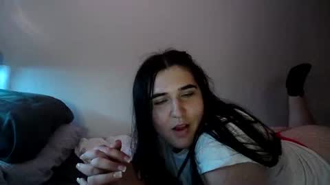 Snapshot of angilina007 chatting on June 23, 7:01 pm angilina007 online show from June 23, 7:01 pm