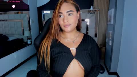 Anguel  online show from October 29, 4:37 am