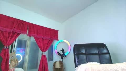 Snapshot of angye_hot chatting on March 8, 6:16 pm Jovana Michell online show from March 8, 6:16 pm