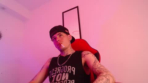 anhonymus online show from September 30, 4:39 am