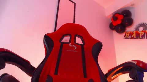 anhonymus online show from October 8, 11:08 am