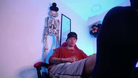 anhonymus online show from October 29, 3:53 am