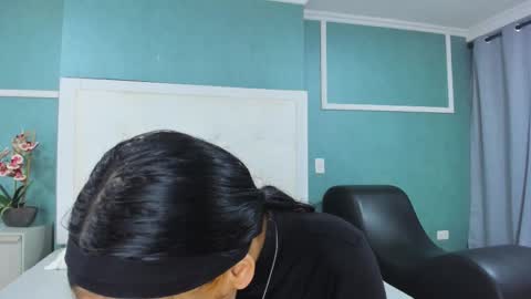 Ania online show from December 17, 2:23 pm