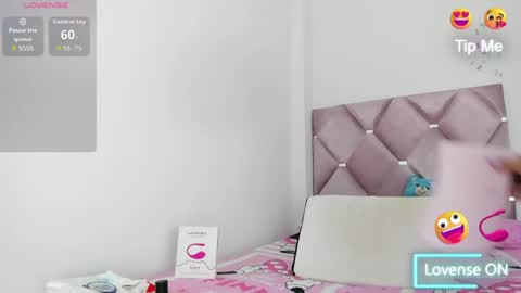 anierey online show from April 9, 9:53 pm