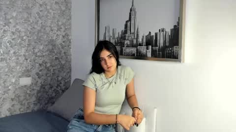 anika_h online show from May 5, 12:13 pm