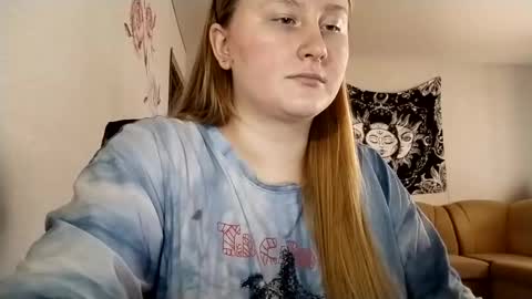 Anika online show from September 18, 12:07 pm