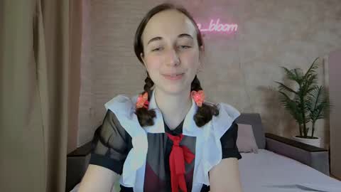 anikabloom online show from February 4, 4:59 am