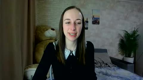 anikabloom online show from March 9, 9:30 pm