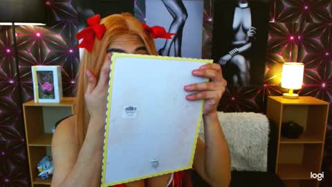 Snapshot of anikaportuna chatting on March 2, 11:31 pm Anika online show from March 2, 11:31 pm