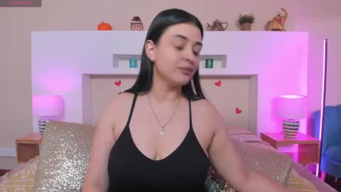 Anika Romano online show from May 4, 11:39 am