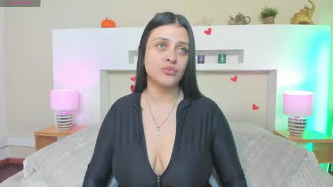 Anika Romano online show from May 18, 11:27 am