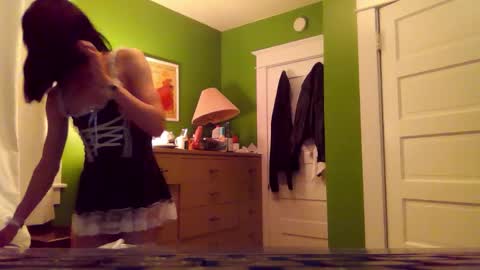 Snapshot of anilyseardor chatting on November 1, 9:44 am Ani online show from November 1, 9:44 am