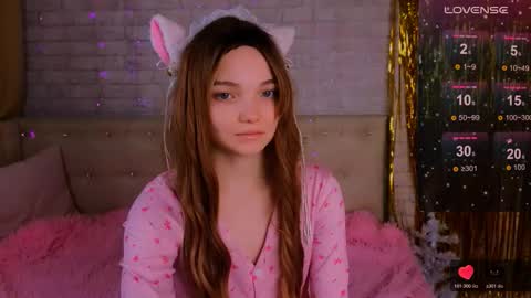 Snapshot of animealica chatting on January 14, 2:39 am Alica online show from January 14, 2:39 am