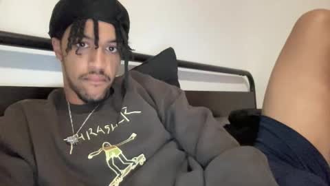 Animeboygirls online show from March 28, 4:56 am