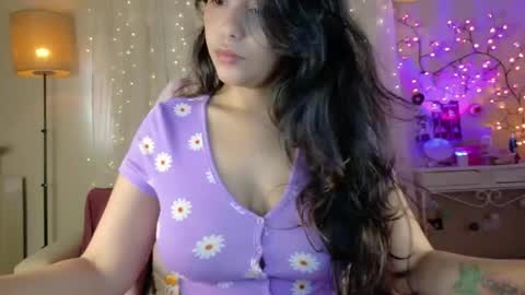 Anisahade online show from May 5, 3:42 pm
