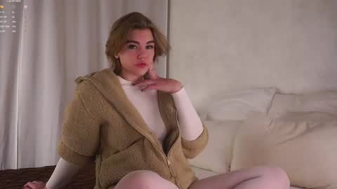 Snapshot of anishavivo chatting on January 16, 12:20 pm AnishaVivo online show from January 16, 12:20 pm