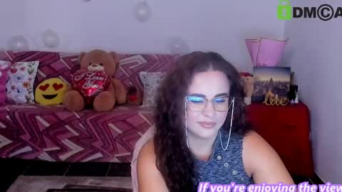 Snapshot of anissyax chatting on May 20, 2:40 am AnissyaX online show from May 20, 2:40 am