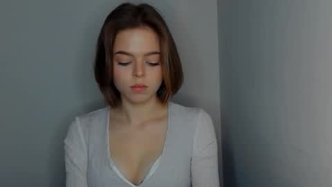 anita__grey online show from December 15, 11:31 pm