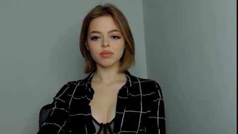 anita__grey online show from January 7, 7:38 pm