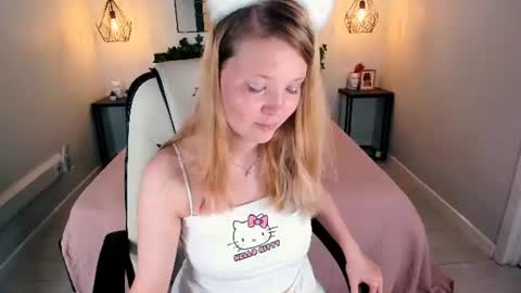 Anita online show from July 4, 8:20 am