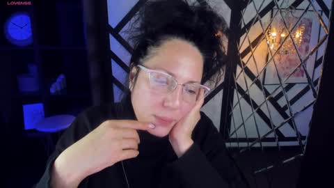 Anita online show from December 30, 4:20 am