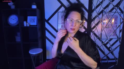 Anita online show from February 7, 1:04 am