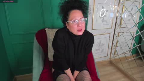 Anita online show from February 7, 4:35 pm