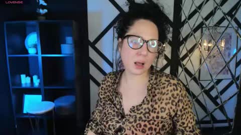 Anita online show from November 22, 9:14 pm