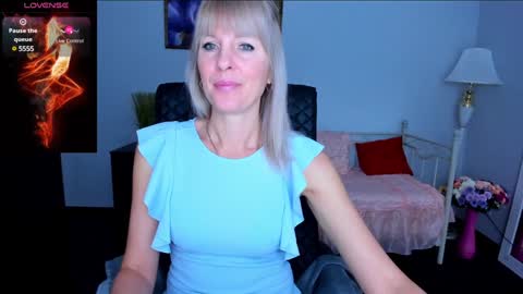 Anita online show from December 11, 6:58 am