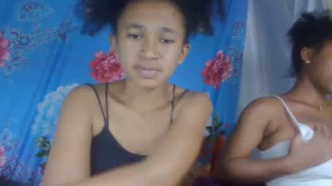 Snapshot of anitaazzh chatting on June 27, 12:44 pm anitaazzh online show from June 27, 12:44 pm
