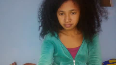 Snapshot of anitaazzh chatting on July 10, 3:03 pm anitaazzh online show from July 10, 3:03 pm