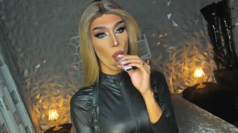 Miss Ann online show from January 7, 10:32 am
