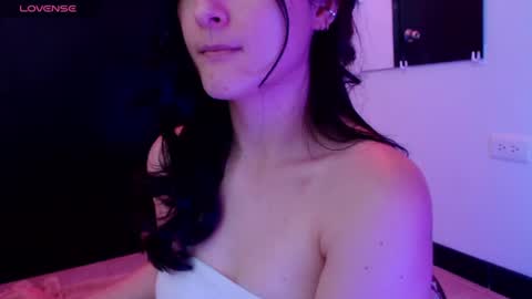 Snapshot of anitafox_ chatting on June 12, 5:39 am Anitafoxx online show from June 12, 5:39 am