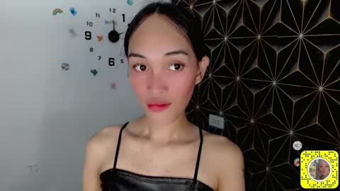 Snapshot of anitaguen chatting on December 2, 6:30 am anita online show from December 2, 6:30 am