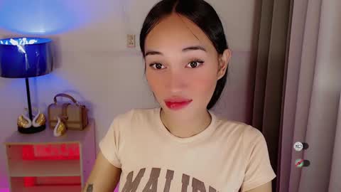 Snapshot of anitaguen chatting on February 8, 12:06 am anita online show from February 8, 12:06 am