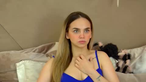 Snapshot of anitaventure chatting on October 26, 4:07 am AnitaVenture online show from October 26, 4:07 am