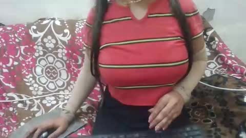 anjali_dogra786 online show from February 6, 8:29 am