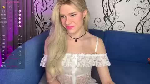 anjalin_sososok online show from March 12, 2:50 am