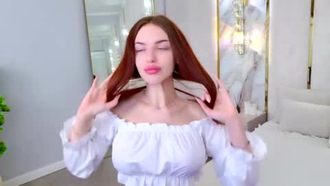 Snapshot of anje_cox chatting on February 1, 5:17 am Anje online show from February 1, 5:17 am