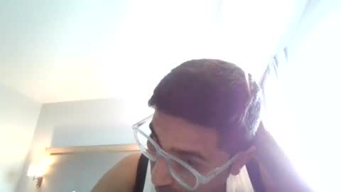 Slave looking for Mistress online show from August 5, 9:23 am