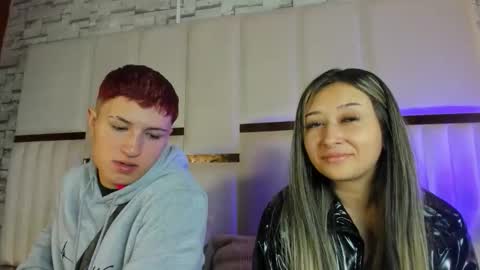 Snapshot of anlleloandangela chatting on February 18, 3:52 pm ANGEL AND TEFY online show from February 18, 3:52 pm