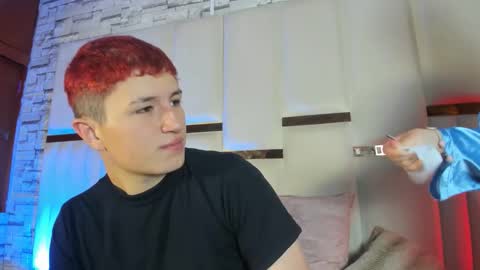 Snapshot of anlleloandangela chatting on March 2, 3:41 pm ANGEL AND TEFY online show from March 2, 3:41 pm