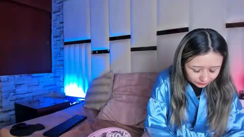 Snapshot of anlleloandangela chatting on March 30, 3:57 pm ANGEL AND TEFY online show from March 30, 3:57 pm