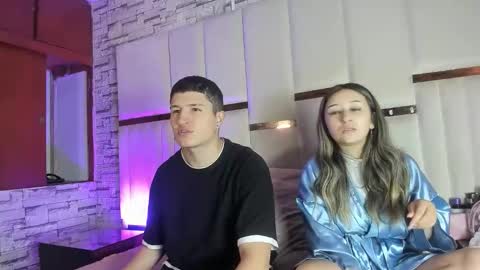 ANGEL AND TEFY online show from May 4, 4:36 pm