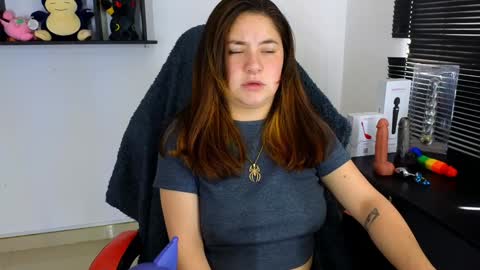 Only fans   online show from January 22, 4:33 pm