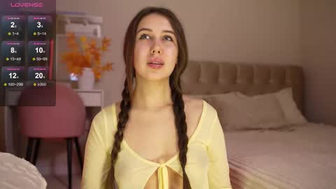 ann_space online show from November 22, 6:40 pm